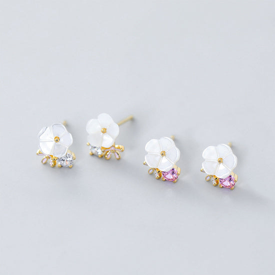 Floral personality fashion earrings