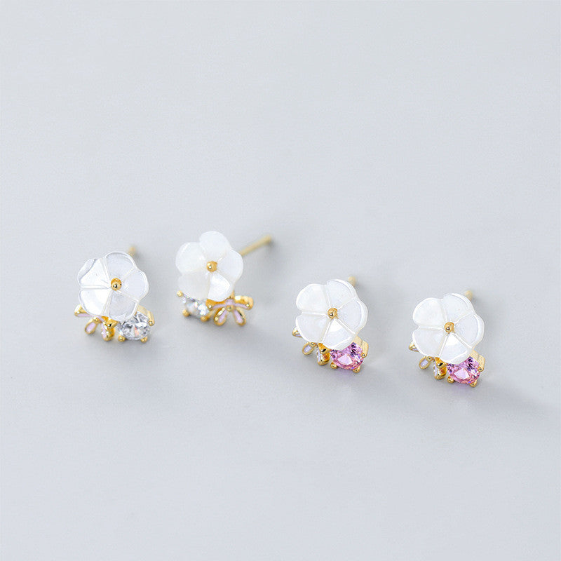 Floral personality fashion earrings