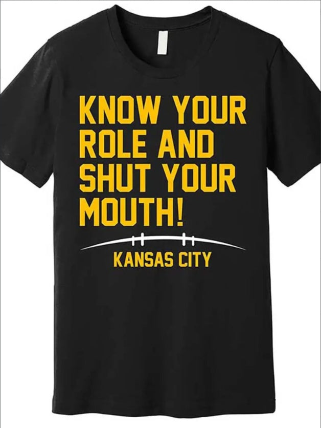 Large Size Men's KC Football Graphic Print Crew Neck Short-sleeved T-shirt, Casual Crew Neck, Slight Stretch, Knitted Fabric Suitable For All Seasons, Regular Fit