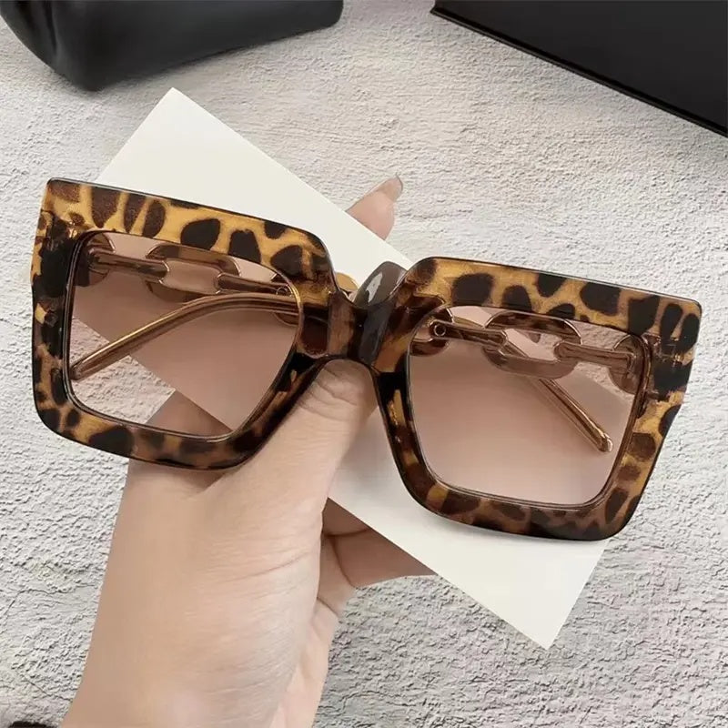 Vintage Oversized Glasses - Vintage-style Stylish Frames For Enthusiasts And Fashionistas For Women - Are Prohibited On The Temu Platform